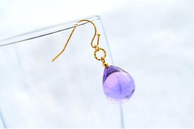 ふるさと納税 「【Soukore】ガラス・トワイライトカラーピアス