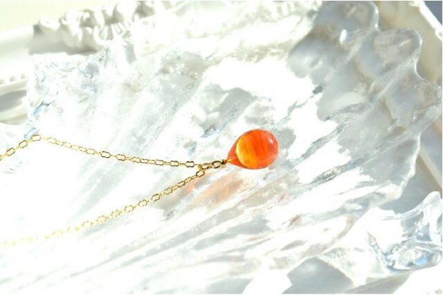 ふるさと納税 「【Soukore】ガラスアクセサリー・夕やけカラー