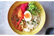 北海道産食材の無添加カレー4個セット (カルダモン＋グリーン＋おすすめ２種×1個ずつ）