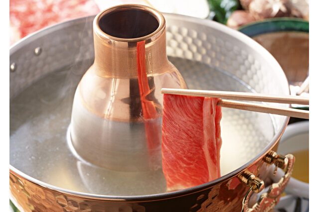 ふるさと納税 「黒毛和牛「別海和牛」モモ肉600g すき焼き・しゃぶしゃぶ用【北海道別海町産】300g×2パック」 北海道別海町 - ふるさと納税の「 ふるさとぷらす」 ふるさと納税 「黒毛和牛「別海和牛」モモ肉600g すき焼き・しゃぶしゃぶ用【北海道別海町産】300g×2パック」 北海道別海町 - ふるさと納税の「 ふるさとぷらす」