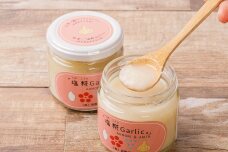 にんにく発酵食品「塩糀 Garlic。」AOMORI & AKITA　3個セット　5605-0776