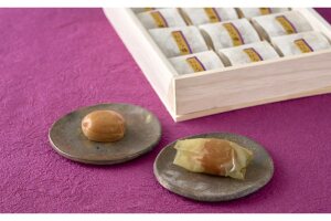 白板昆布巻おぼろ梅 12粒