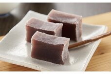 紅葉屋本舗竹皮包みようかん本煉（小豆）