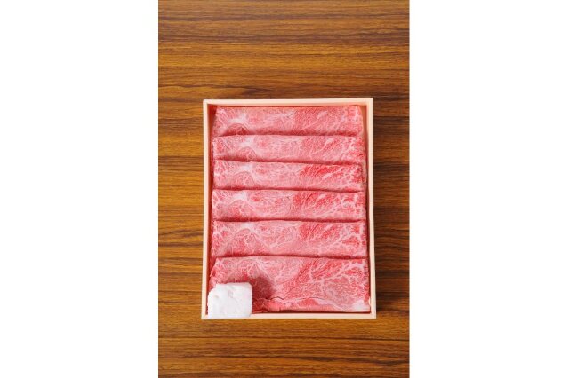 ふるさと納税 「鹿児島県産黒毛和牛ロースステーキ180g×4・肩肉